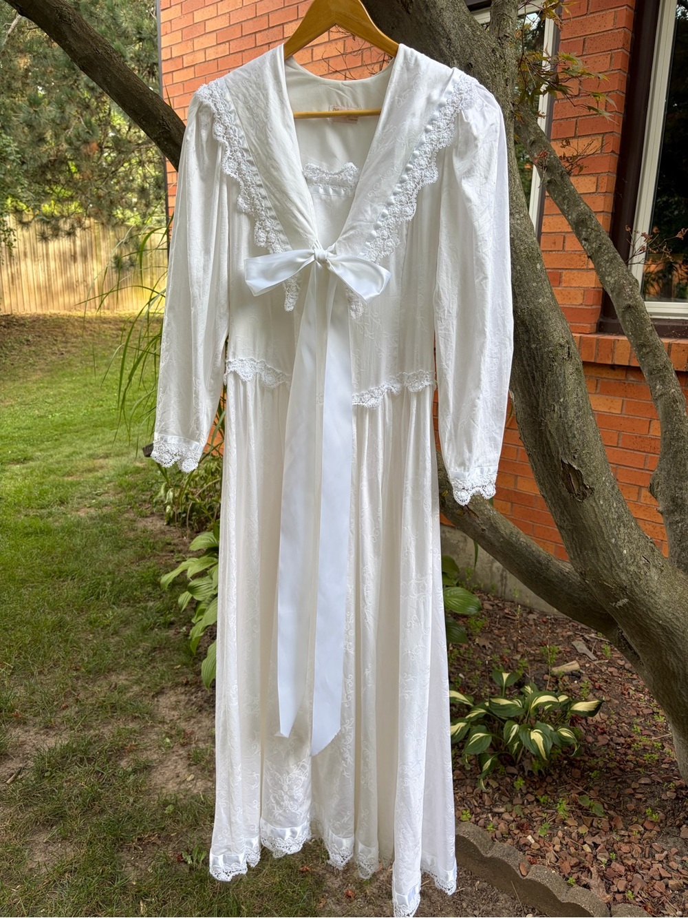 Victorian Style Floral Damask Wedding Dress
